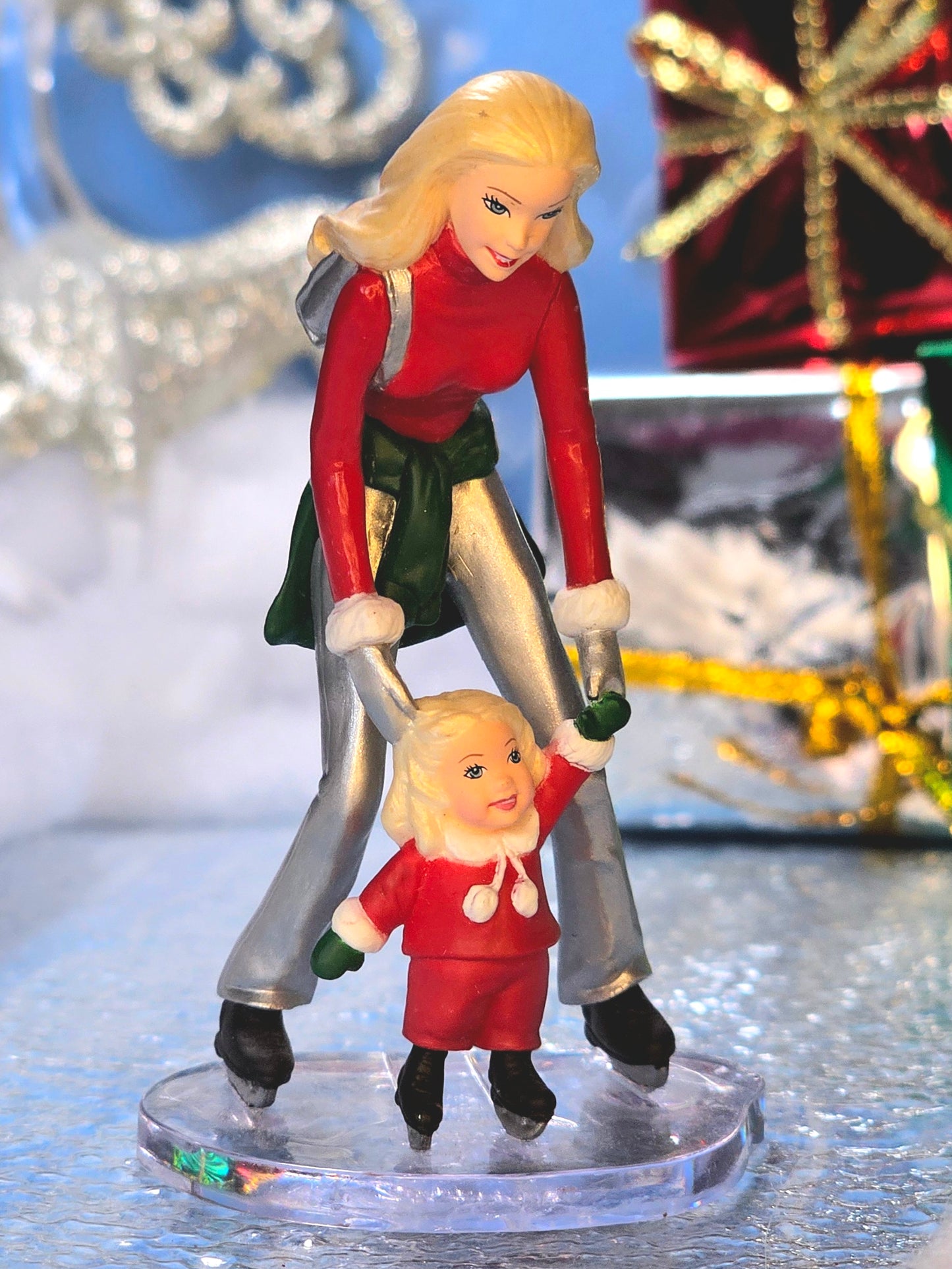 Barbie and Kelly on the Ice