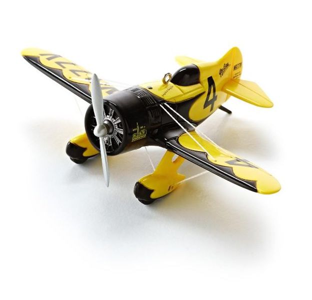 Aunt Krismas 'Gee Bee Super Sportster Model Z' ornament by Lynn Norton. Year: 2013 - Sky's the Limit series #17. 'Mint In Box' condition.