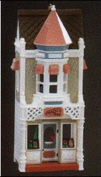 Aunt Krismas 'Christmas Candy Shoppe' ornament by Donna Lee. Year: 1986 - Nostalgic Houses & Shops series #3. 'Mint In Box' condition.