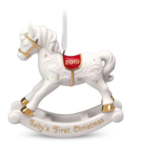 Aunt Krismas 'Baby’s First Christmas' ornament by Edythe Kegrize. Year: 2019 - N/A series #0. 'Mint In Box' condition.