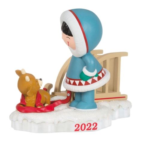 Aunt Krismas 'Frosty Friends' ornament by Tom Best. Year: 2022 - Frosty Friends series #43. 'Mint In Box' condition.