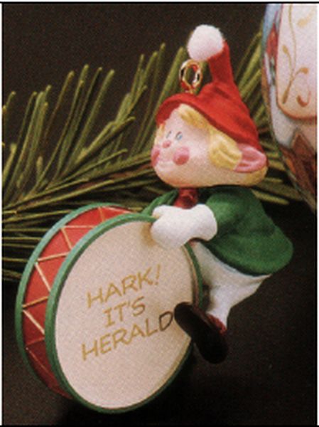Aunt Krismas 'Drum' ornament by Ken Crow. Year: 1990 - Hark, It's Herald series #2. 'Mint In Box' condition.