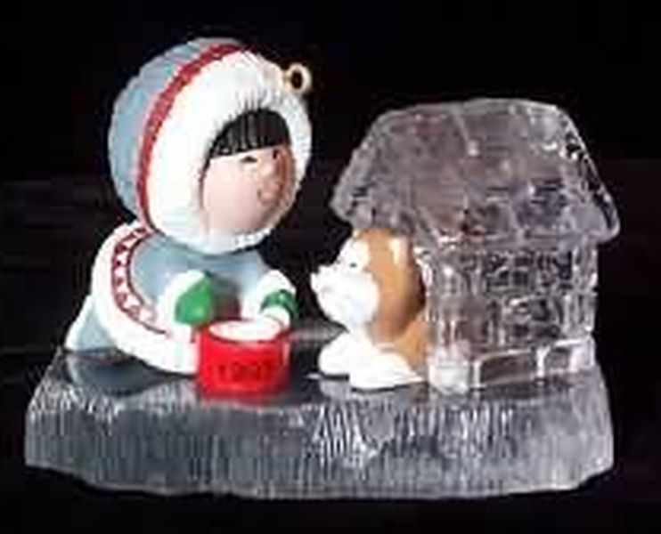 Aunt Krismas 'Dog/Doghouse' ornament by Julia Lee. Year: 1993 - Frosty Friends series #14. 'Mint In Box' condition.
