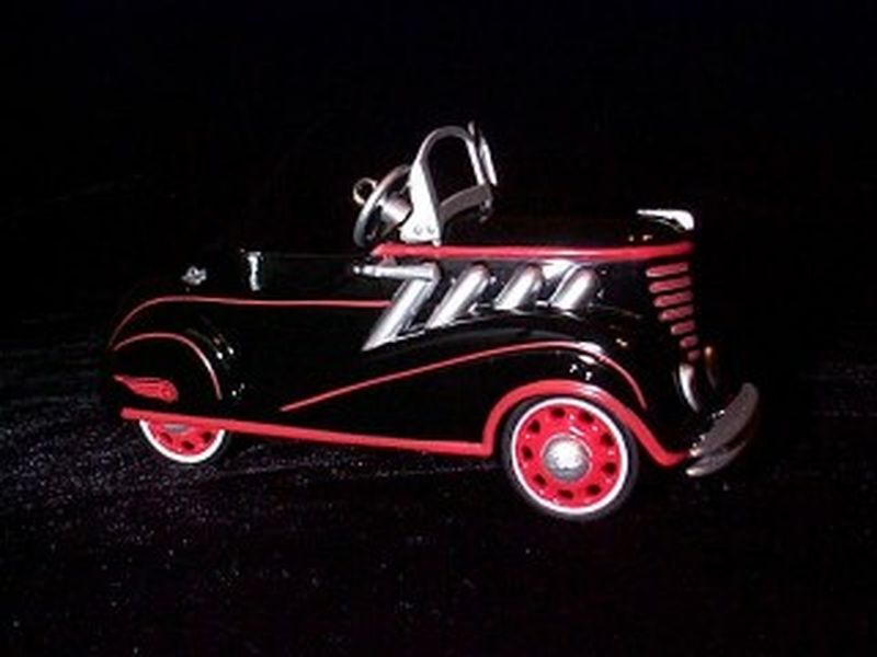 Aunt Krismas '1937 Steelcraft Auburn' ornament by Don Palmiter. Year: 1996 - Kiddie Car Classics series #0. 'Mint In Box' condition.