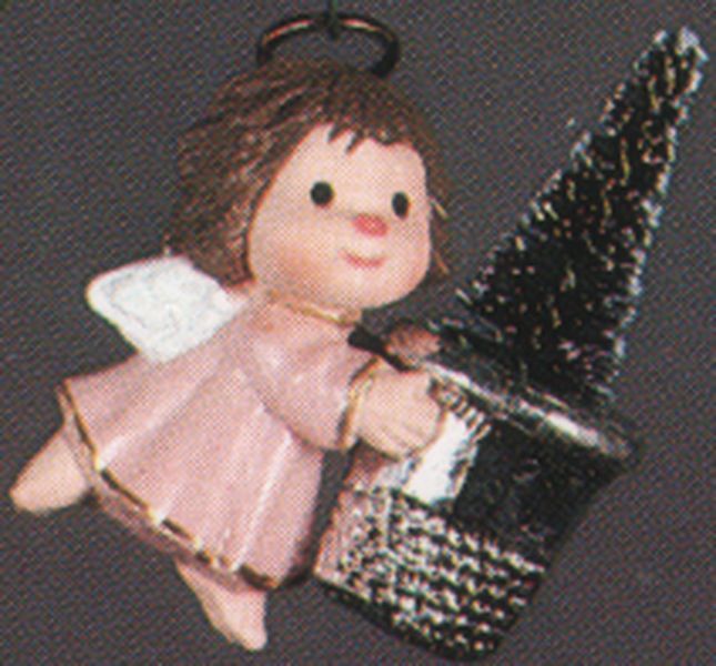 Aunt Krismas 'Thimble Angel' ornament by Sue Tague. Year: 1981 - Thimble series #4. 'Mint In Box' condition.