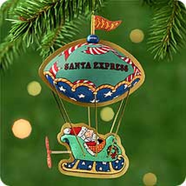 Aunt Krismas 'Merry Ballooning' ornament by Tammy Haddix, Katrina Bricker. Year: 2000 - N/A series #0. 'Mint In Box' condition.