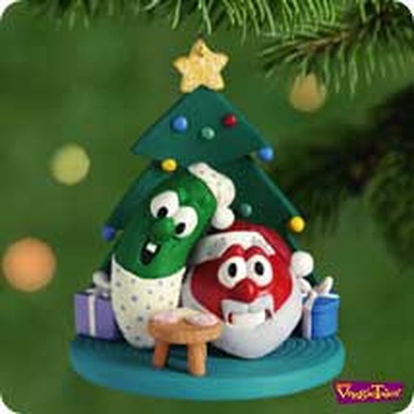 Aunt Krismas 'Waiting for Santa' ornament by Kristina Kline. Year: 2001 - VeggieTales series #0. 'Mint In Box' condition.