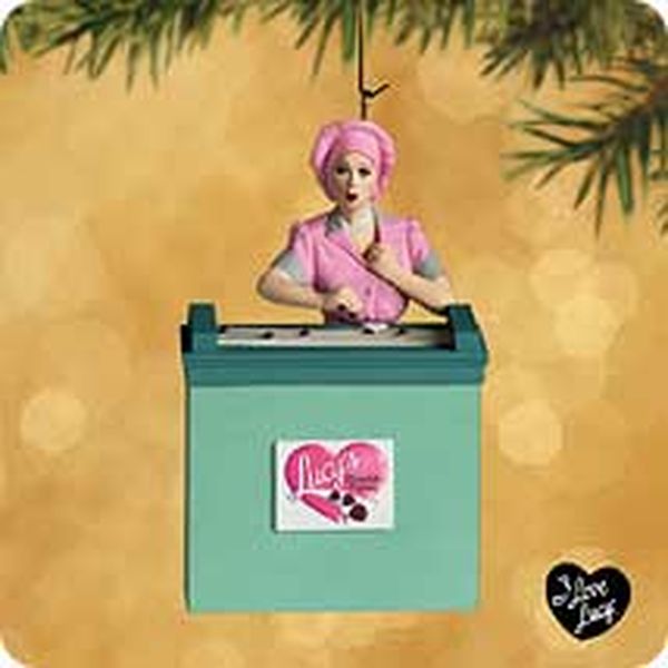 Aunt Krismas 'Job Switching' ornament by Anita Marra Rogers. Year: 2002 - I Love Lucy series #0. 'Mint In Box' condition.