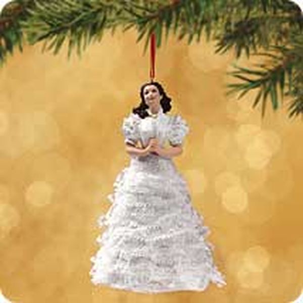Aunt Krismas 'Scarlett O’Hara' ornament by Patricia Andrews. Year: 2002 - Gone with the Wind series #0. 'Mint In Box' condition.