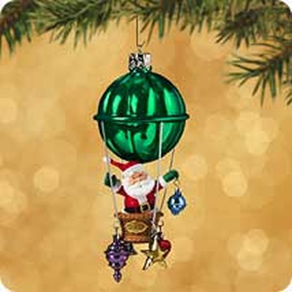 Aunt Krismas 'Up Up and Away' ornament by Ken Crow. Year: 2002 - N/A series #0. 'No Box' condition.