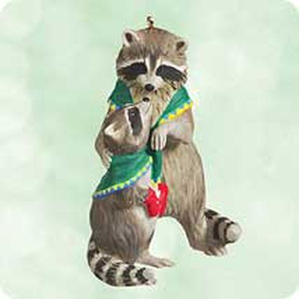 Aunt Krismas 'Safe and Snug' ornament by Julie Forsyth. Year: 2003 - Safe and Snug series #3. 'Mint In Box' condition.