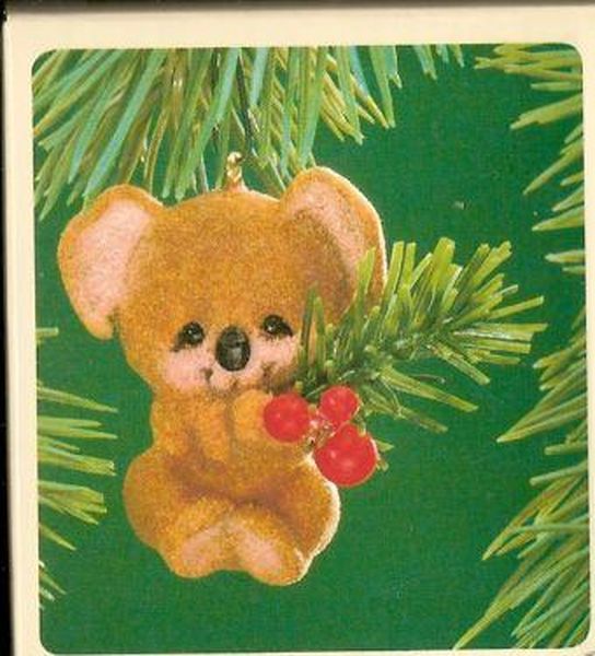 Aunt Krismas 'Christmas Koala' ornament by Ed Seale. Year: 1983 - N/A series #0. 'No Box' condition.