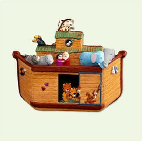 Aunt Krismas 'Noah's Ark' ornament by Katrina Bricker. Year: 2005 - Noah’s Ark series #0. 'Mint In Box' condition.