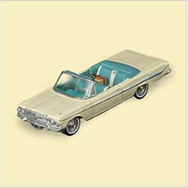 Aunt Krismas '1961 Chevrolet Impala' ornament by Don Palmiter. Year: 2006 - Classic American Cars series #16. 'Mint In Box' condition.