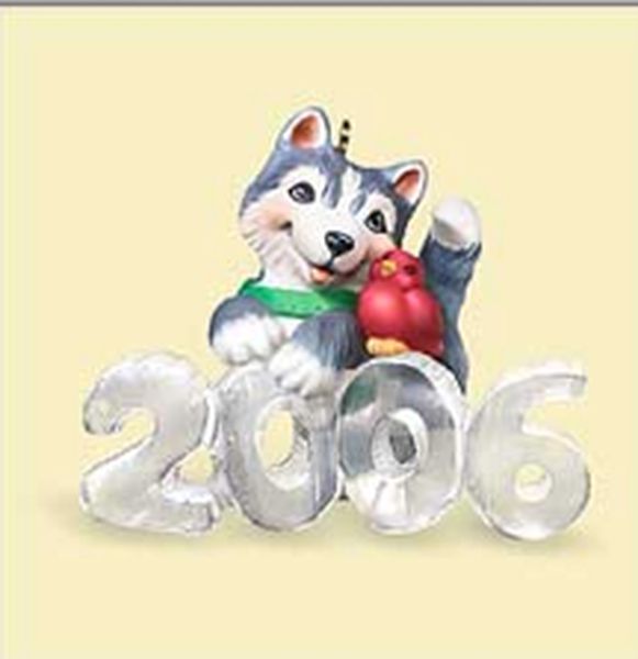 Aunt Krismas 'Wolf' ornament by Tammy Haddix. Year: 2006 - Cool Decade series #7. 'Mint In Box' condition.