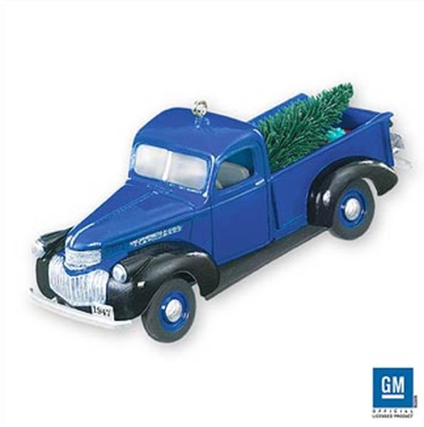 Aunt Krismas '1947 Chevrolet' ornament by Don Palmiter. Year: 2007 - All-American Trucks series #13. 'Mint In Box' condition.