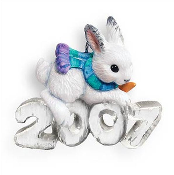 Aunt Krismas 'Bunny' ornament by Tammy Haddix. Year: 2007 - Cool Decade series #8. 'Mint In Box' condition.