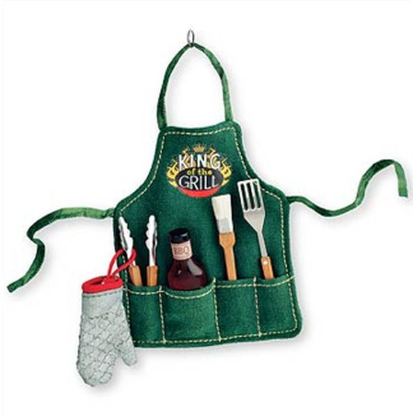 Aunt Krismas 'King of the Grill' ornament by Terri Steiger. Year: 2007 - N/A series #0. 'Mint In Box' condition.