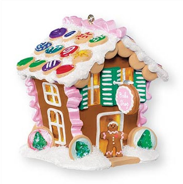Aunt Krismas 'Bake Shop' ornament by Linda Sickman. Year: 2007 - Noelville series #2. 'Mint In Box' condition.