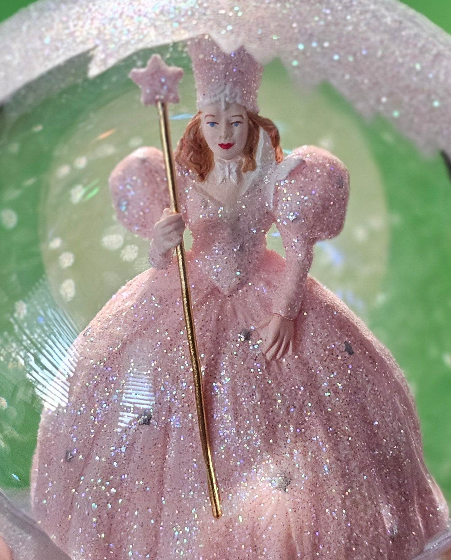 Glinda the Good Witch Arrives!