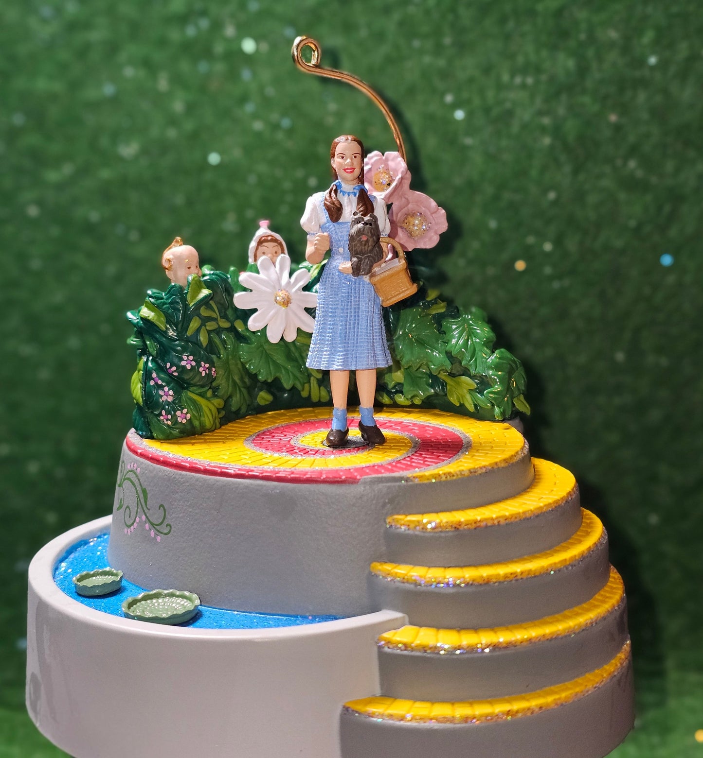 Dorothy and the Munchkins