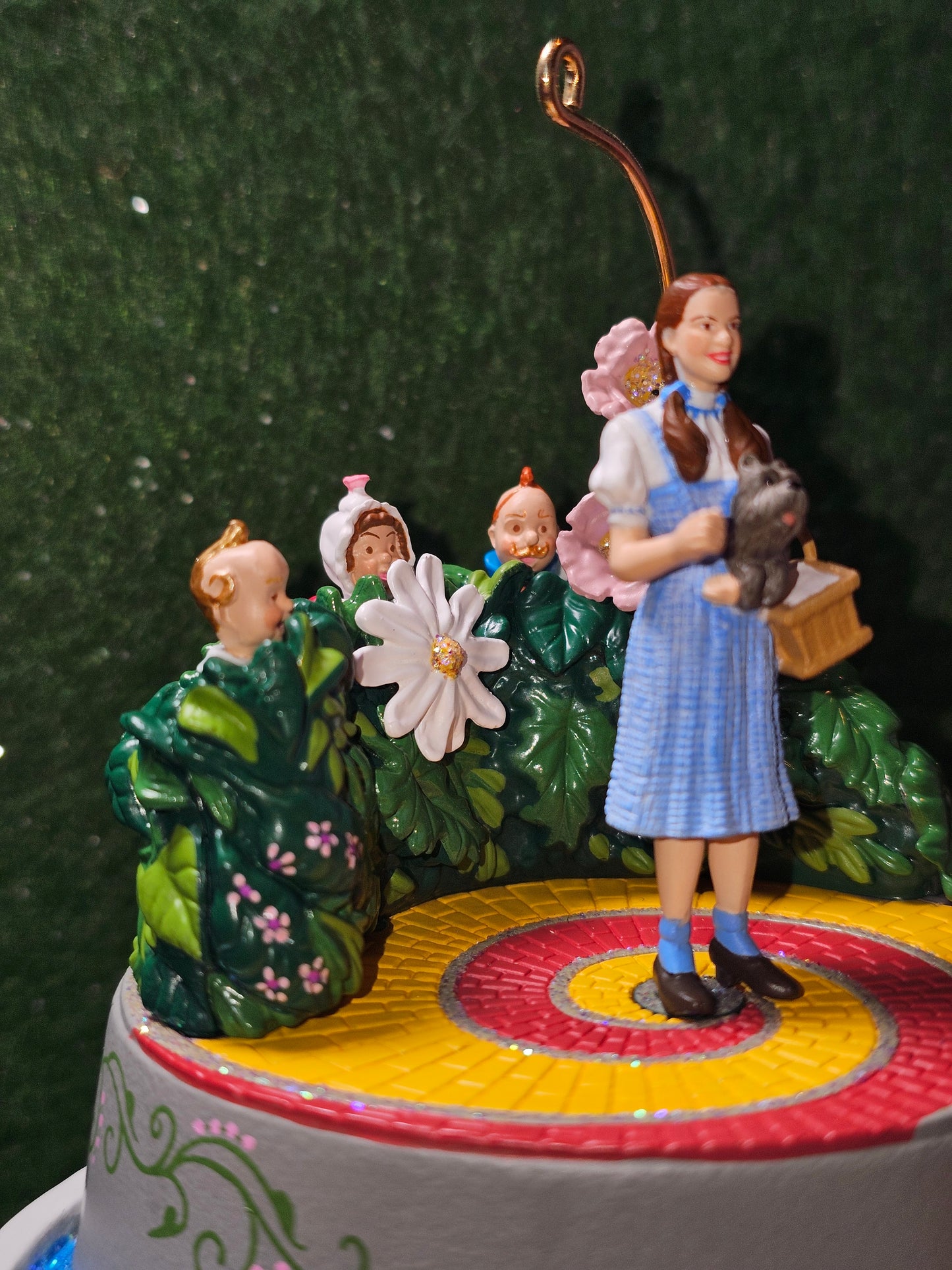 Dorothy and the Munchkins