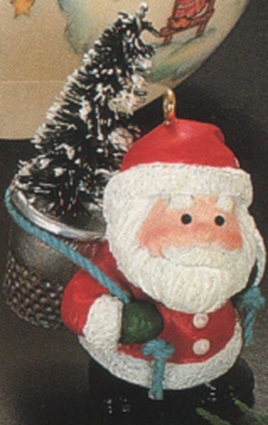Aunt Krismas 'Thimble Santa' ornament by Bob Siedler. Year: 1985 - Thimble series #8. 'No Box' condition.