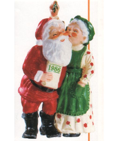 Aunt Krismas 'Merry Mistletoe Time' ornament by Duane Unruh. Year: 1986 - Mr. and Mrs. Claus series #1. 'Mint In Box' condition.