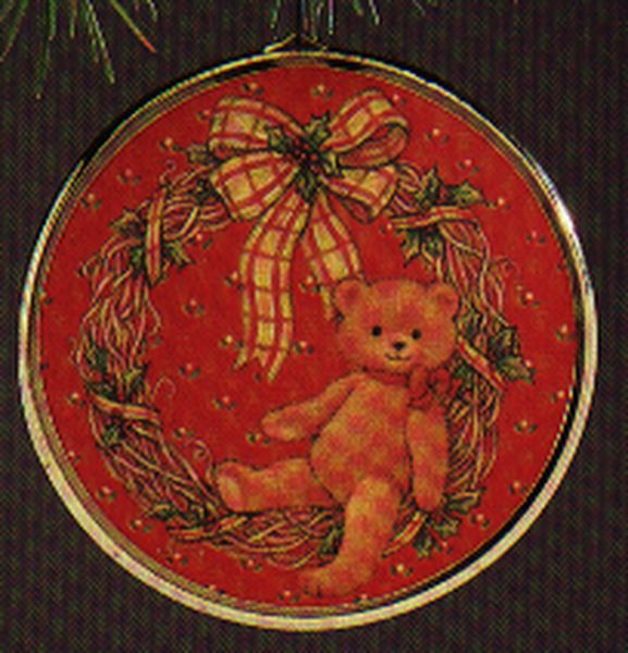 Aunt Krismas 'Sister' ornament by LaDene Votruba. Year: 1986 - N/A series #0. 'No Box' condition.