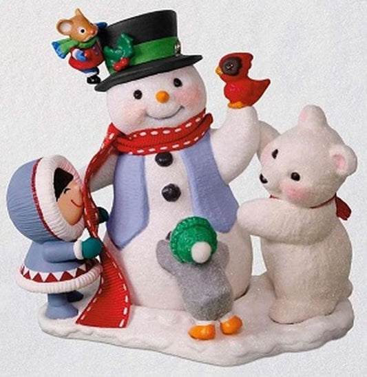 Aunt Krismas 'Let's Build a Snowman!' ornament by Tom Best, Tammy Haddix, Nina Aube, Joanne Eschrich. Year: 2018 - N/A series #0. 'Mint In Box' condition.