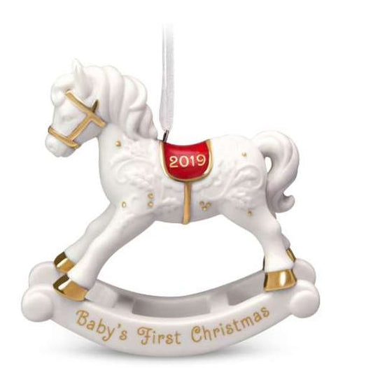 Aunt Krismas 'Baby’s First Christmas' ornament by Edythe Kegrize. Year: 2019 - N/A series #0. 'Mint In Box' condition.