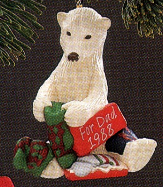 Aunt Krismas 'Dad' ornament by Bob Siedler. Year: 1988 - N/A series #0. 'Mint In Box' condition.