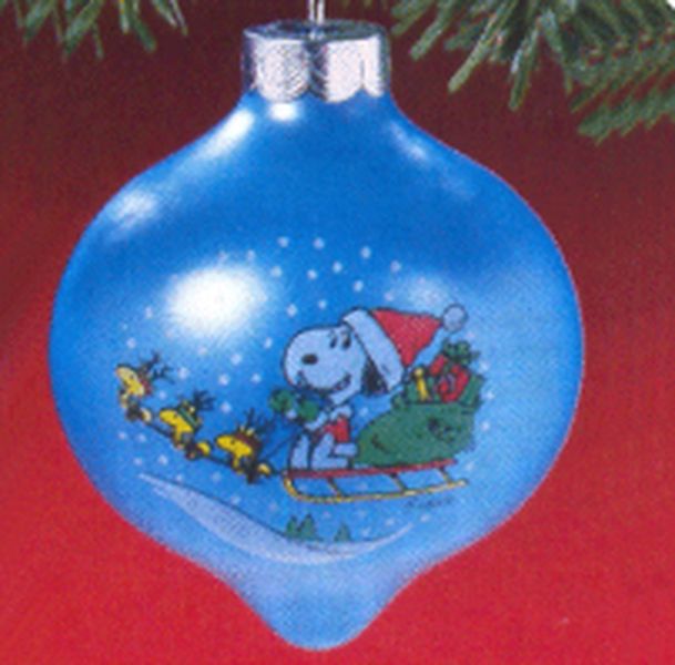 Aunt Krismas 'Peanuts' ornament by Hallmark. Year: 1988 - Peanuts Ball  series #0. 'Mint In Box' condition.