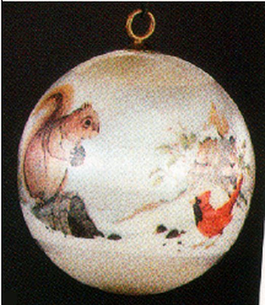 Aunt Krismas 'Squirrel' ornament by Hallmark. Year: 1977 - N/A series #0. 'No Box' condition.