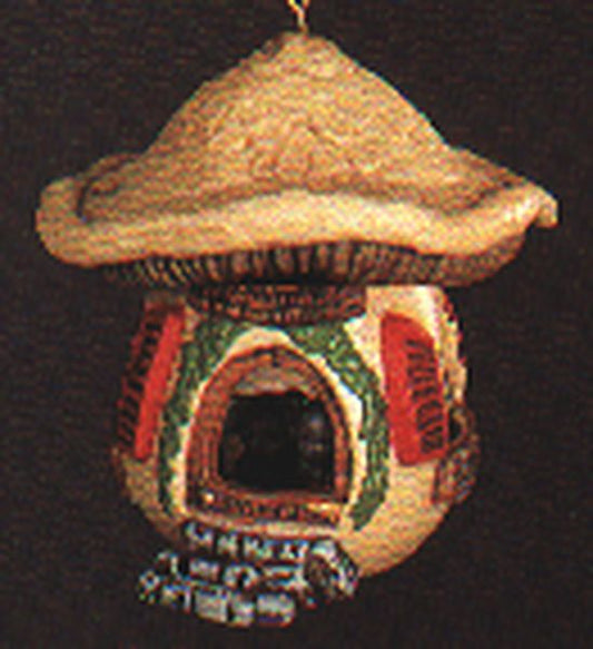 Aunt Krismas 'Animal House' ornament by Donna Lee. Year: 1978 - N/A series #0. 'No Box' condition.