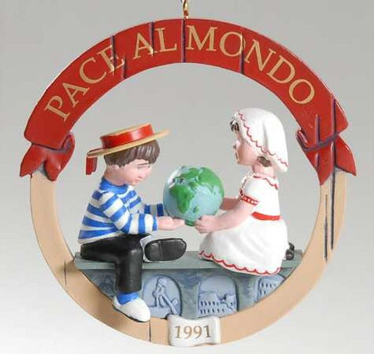 Aunt Krismas 'Italy' ornament by Linda Sickman. Year: 1991 - Peace on Earth series #1. 'Mint In Box' condition.