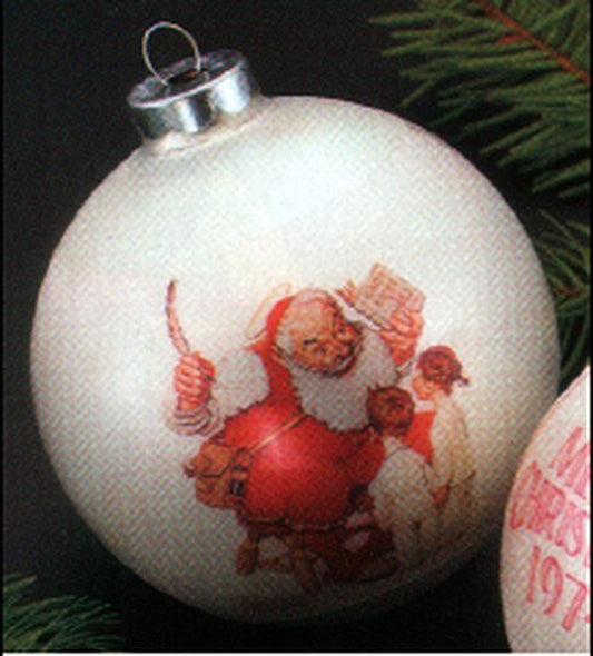 Aunt Krismas 'Norman Rockwell (Santa)' ornament by Hallmark. Year: 1974 - N/A series #0. 'No Box' condition.