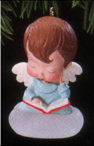Aunt Krismas 'Ivy' ornament by Mary Hamilton, Robert Chad. Year: 1993 - Mary's Angels series #6. 'Mint In Box' condition.