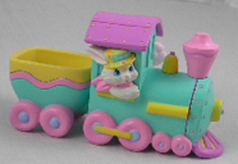 Aunt Krismas 'Crayola Locomotive' ornament by Hallmark. Year: 1993 - Crayola  series #0. 'No Box' condition.