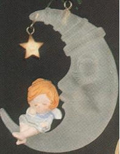 Aunt Krismas 'A Heavenly Nap' ornament by Donna Lee. Year: 1980 - Donna Lee Angels  series #0. 'No Box' condition.