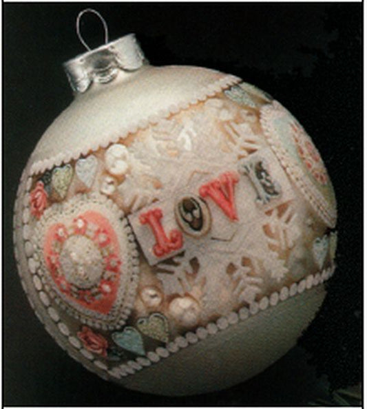 Aunt Krismas 'Christmas Love' ornament by Hallmark. Year: 1980 - N/A series #0. 'Slightly Damaged Box' condition.