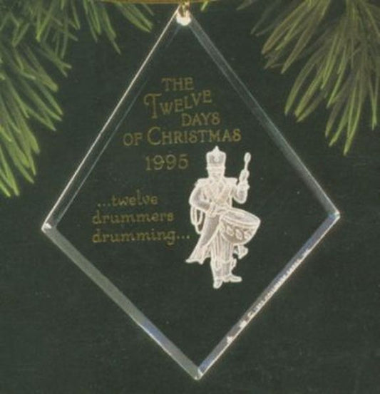 Aunt Krismas 'Twelve Drummers Drumming' ornament by Hallmark. Year: 1995 - Twelve Days of Christmas series #12. 'Mint In Box' condition.