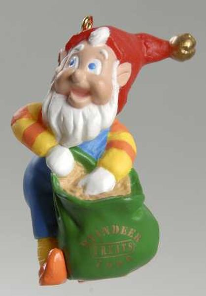 Aunt Krismas 'Rudolph the Red Nosed Reindeer' ornament by Bob Siedler. Year: 1996 - Rudolph the Red Nosed Reindeer  series #0. 'Mint In Box' condition.