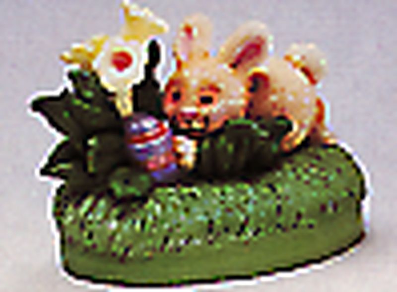 Aunt Krismas 'Easter Egg Hunt' ornament by Hallmark. Year: 1996 - N/A series #0. 'Mint In Box' condition.