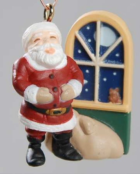 Aunt Krismas 'Jolly Old Santa' ornament by Nello Williams. Year: 1997 - N/A series #0. 'Mint In Box' condition.