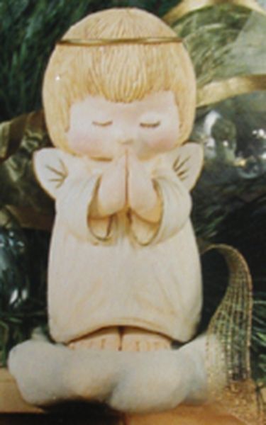 Aunt Krismas 'Angel' ornament by Hallmark. Year: 1997 - N/A series #0. 'Mint In Box' condition.