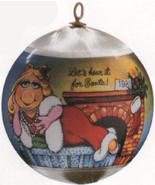 Aunt Krismas 'Muppets' ornament by Hallmark. Year: 1981 - Muppets  series #0. 'No Price Tag' condition.