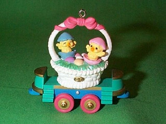 Aunt Krismas 'Flatbed Car' ornament by Ken Crow. Year: 1999 - Cottontail Express series #4. 'Mint In Box' condition.
