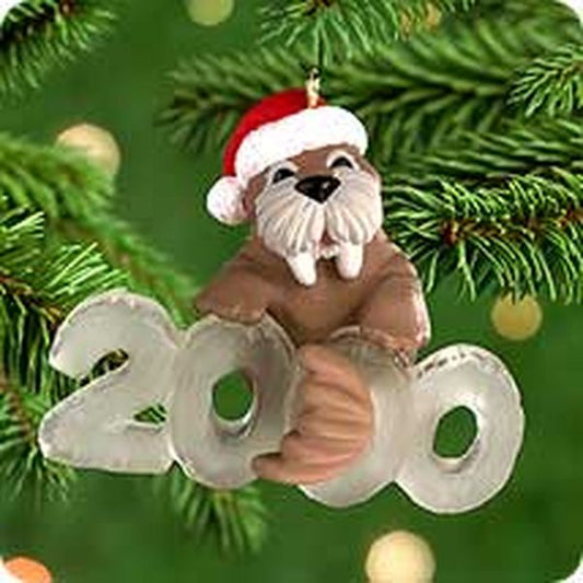 Aunt Krismas 'Walrus' ornament by Tammy Haddix. Year: 2000 - Cool Decade series #1. 'Mint In Box' condition.