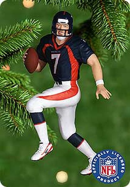 Aunt Krismas 'John Elway' ornament by Dill Rhodus. Year: 2000 - Football Legends series #6. 'Mint In Box' condition.